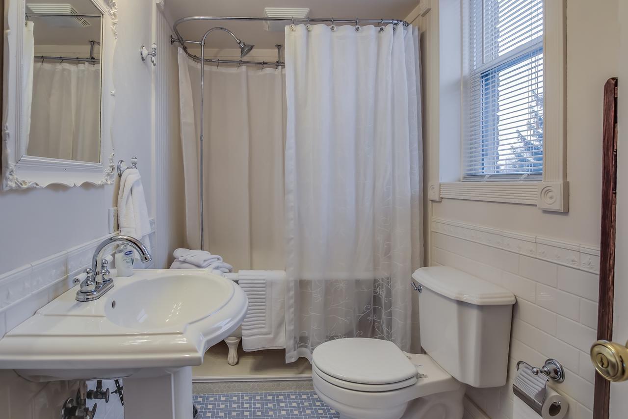 Baert Baron Mansion Bed&Breakfast Zeeland Bagian luar foto